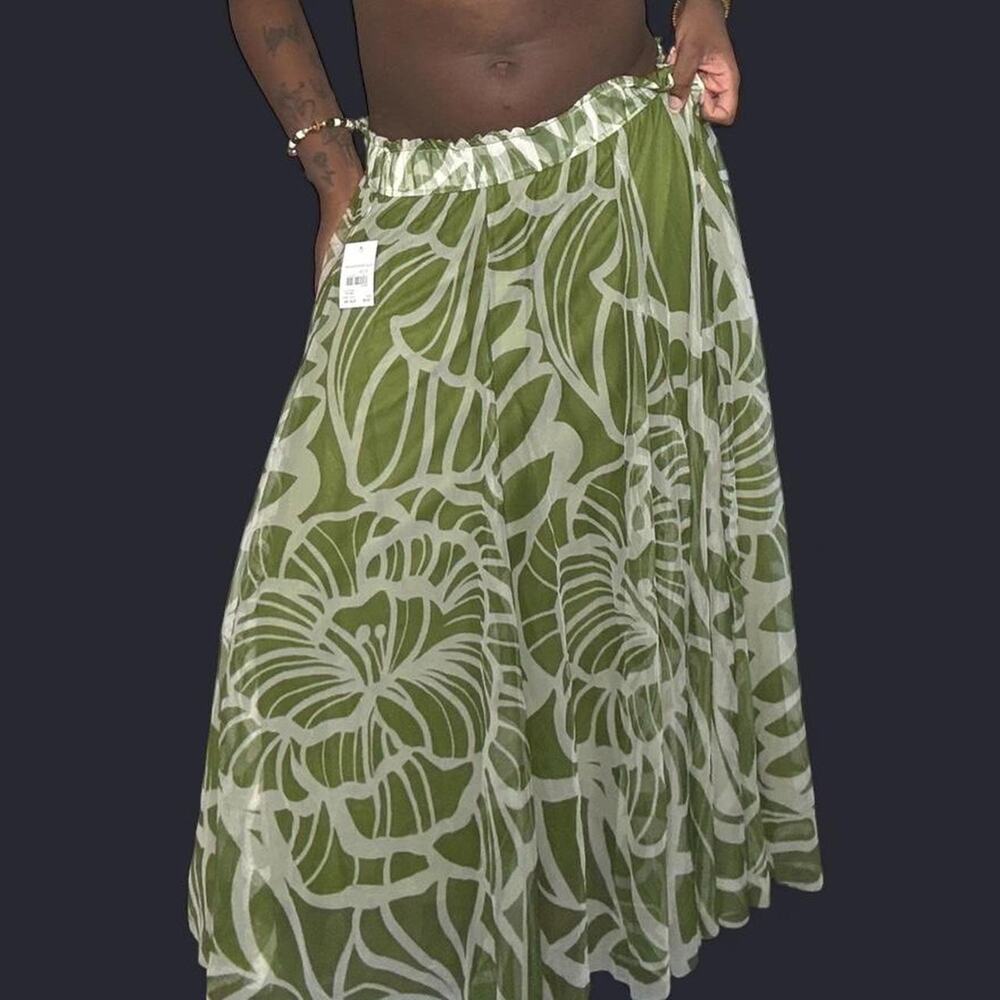 Green and white leaf/jungle maxi skirt